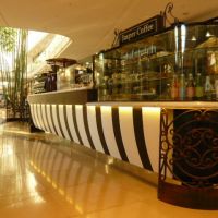 Black Indoor Wrought Iron Shop Counter